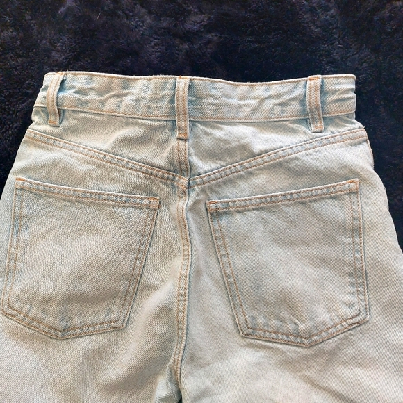 ZARA Size 2 Wide Leg High Rise Jeans 💜 - Picture 4 of 6